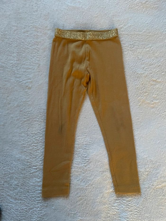 Lot de vêtement taille 4 ans - photo numéro 3