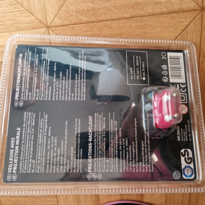 Veilleuse avec projection murale Neuve - photo numéro 2