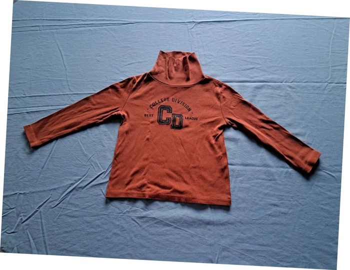 Sous pull Kiabi eco conception 3 ans Collège Division