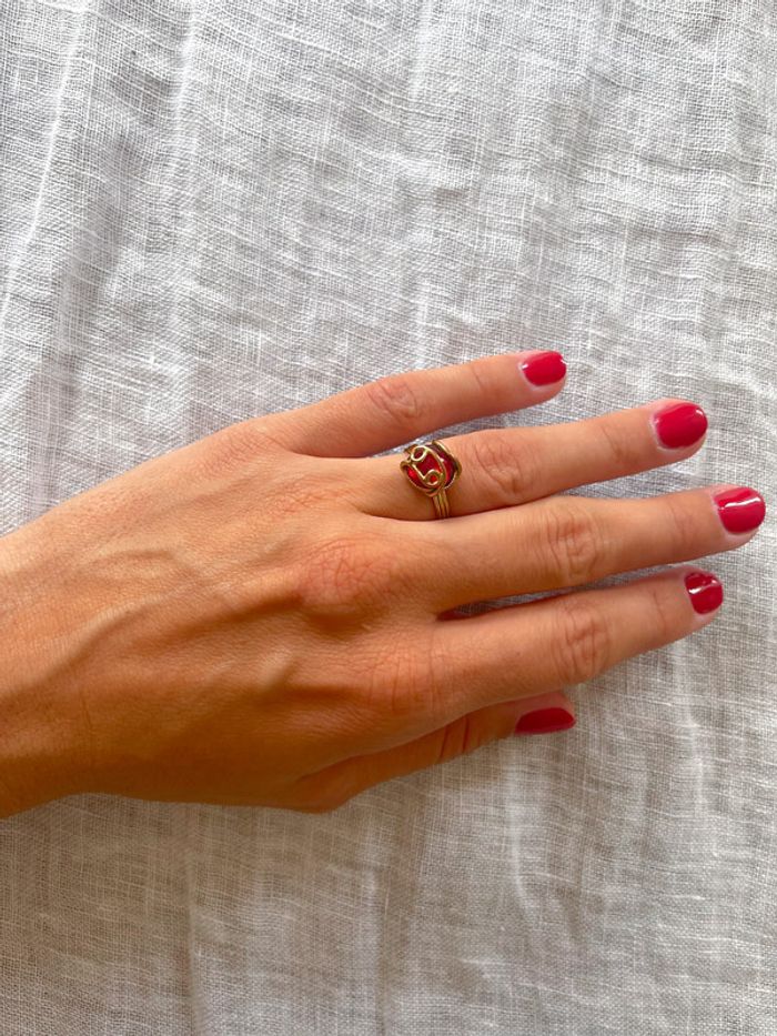 Bague doré et pierre rouge fait main - photo numéro 3