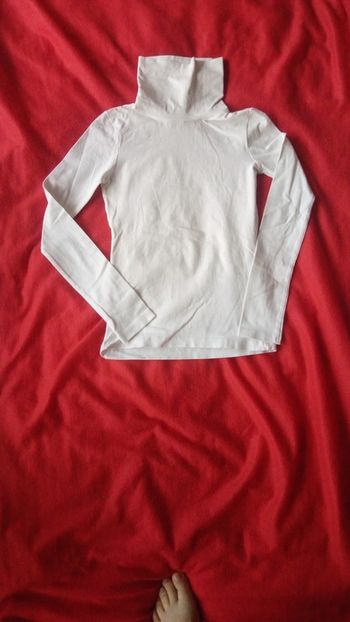 Tee-shirt à col roulé manches longues