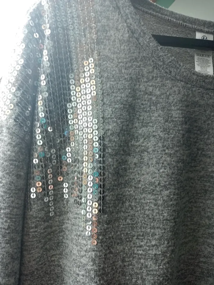 Pull gris à sequins L - photo numéro 3