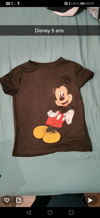 T-shirt mickey
