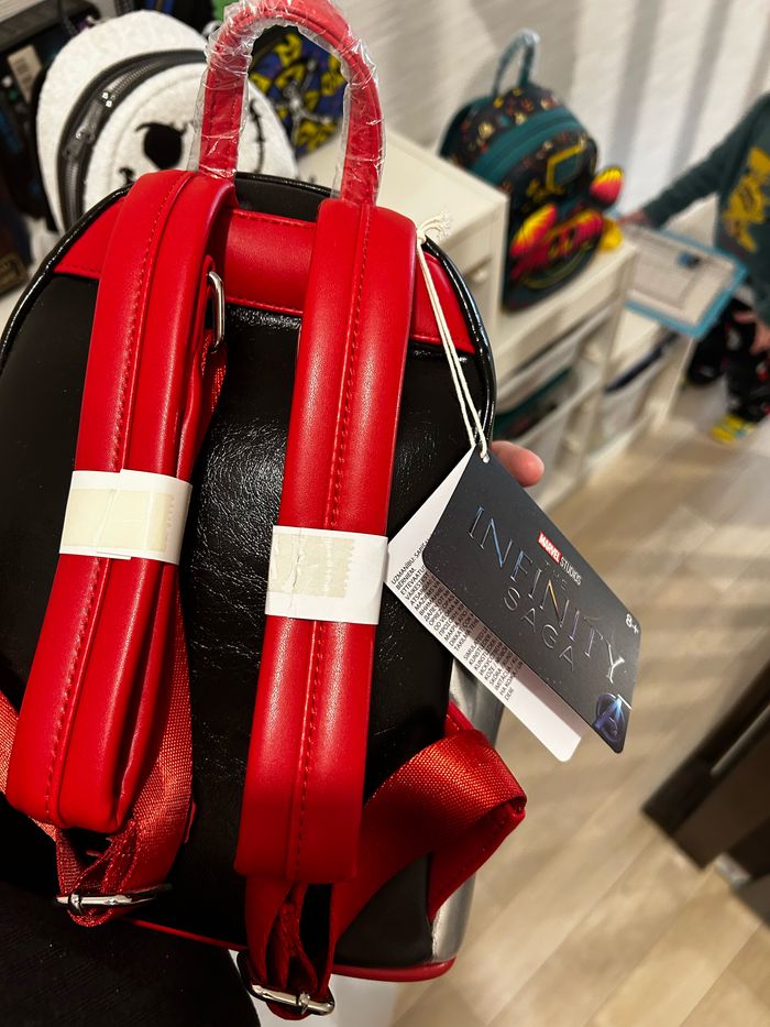 Sac Loungefly ant-man - photo numéro 3