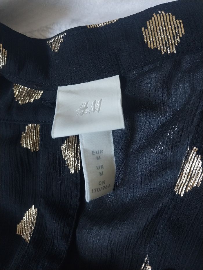 Robe H&M noire à pois dorés – Taille M - photo numéro 5