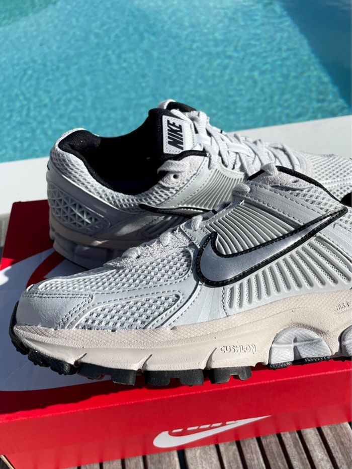 Nike Vomero 5 argenté / gris - photo numéro 8