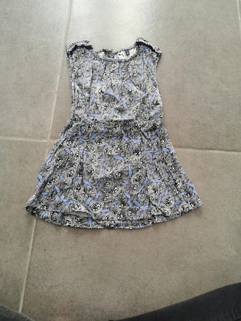 Robe 2-3 ans de chez 3 pommes
