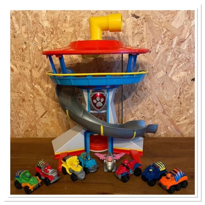 Idée cadeau 🎁 Tour de Controle sonore et lumineuse Pat Patrouille avec 8 True Métal Dino Rescue - photo numéro 2