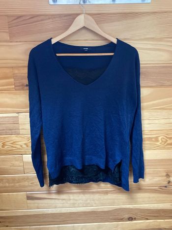 Pull femme à dentelle bleu marine