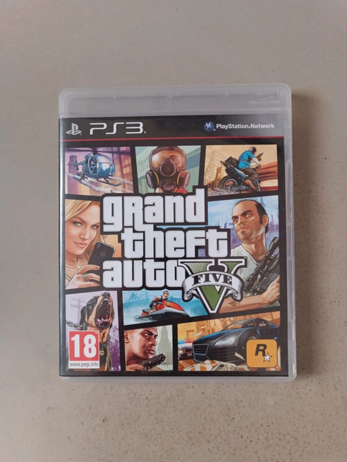 Jeu PS3 - gta 5 - photo numéro 1