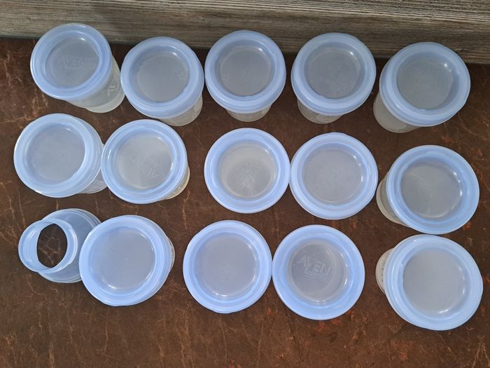 Lot 34 pots de conservation avent