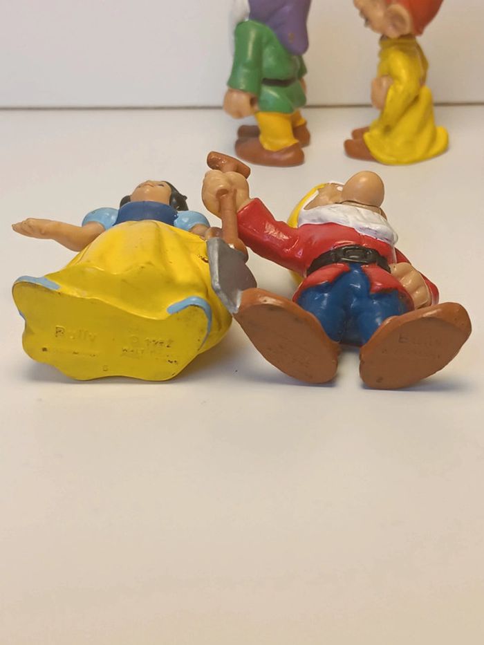 Lot figurines vintage Walt Disney production bully 1982 blanche neige et les sept nains - photo numéro 12