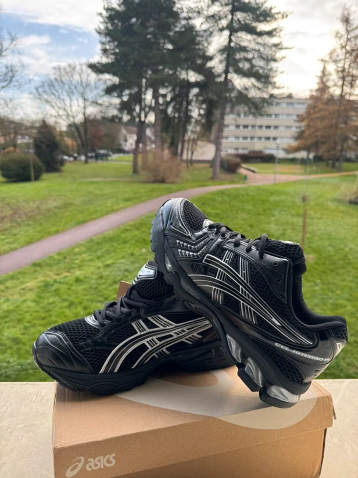 Asics Gel-Kayano 14 Noir 39.5 - photo numéro 3