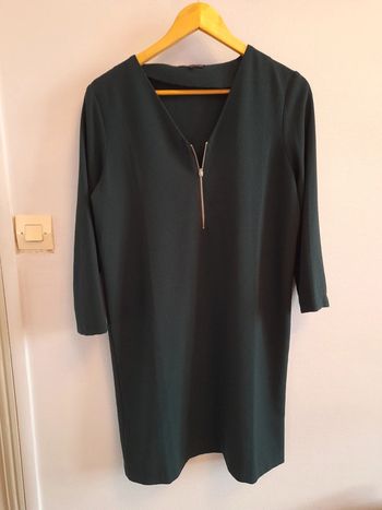 Joli robe couleur vert canard