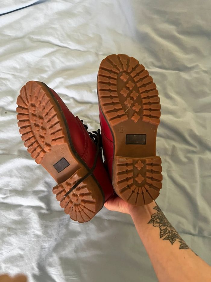 Bottines rouges - photo numéro 2