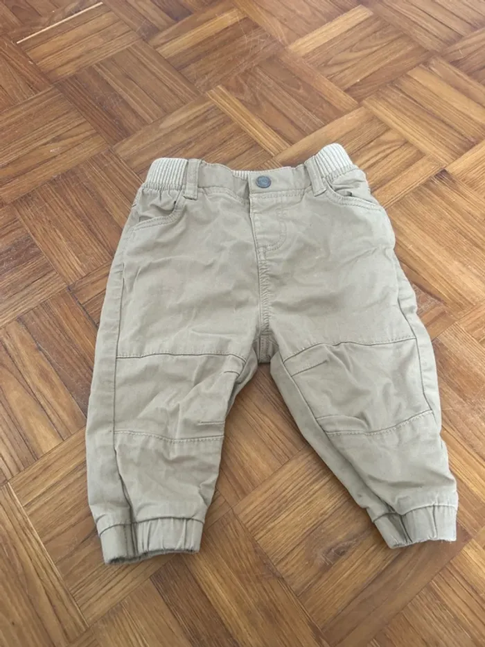 Pantalon tape à l’œil 9 mois ( 71 cm)