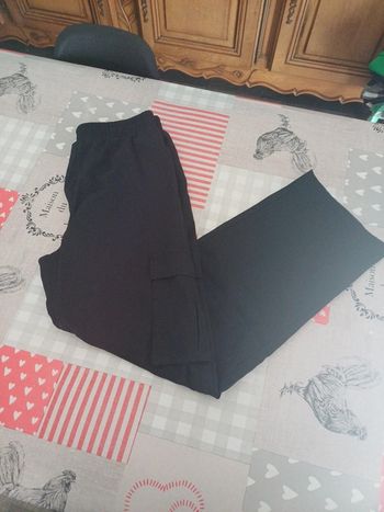 Pantalon cargo