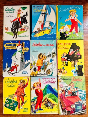 Lot de 9 grands albums Hachette Caroline état satisfaisant livres bd anciens