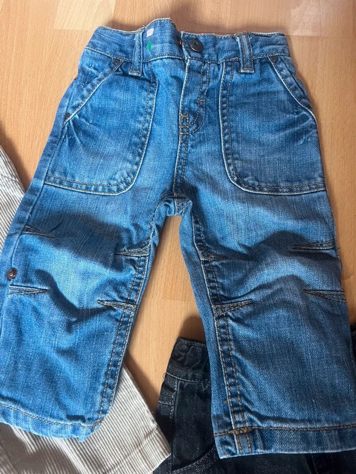 Lot 5 pantalons Garçon taille 12mois - photo numéro 5