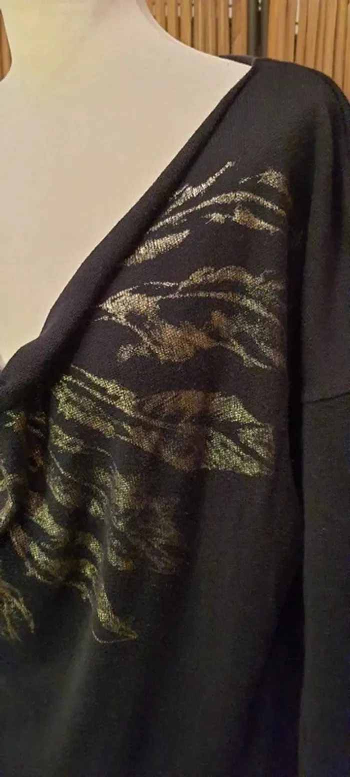 Pull long noir et or femme "Promod" Taille M - photo numéro 2