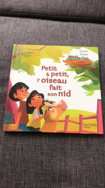 Livre « petit à petit l oiseau fait son nid »