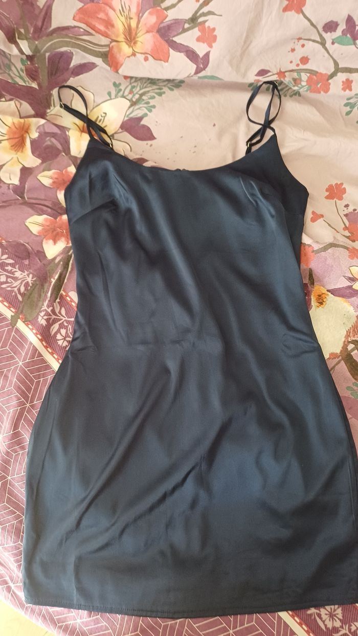 Robe marine - photo numéro 4