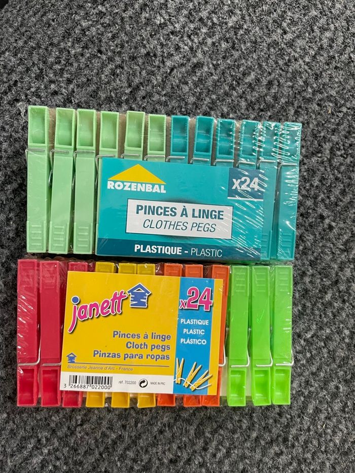 2 paquets d’épingles