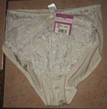Slip Guy de France neuf dentelle S