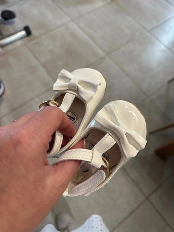 Chaussures de cérémonie bébé neuves
