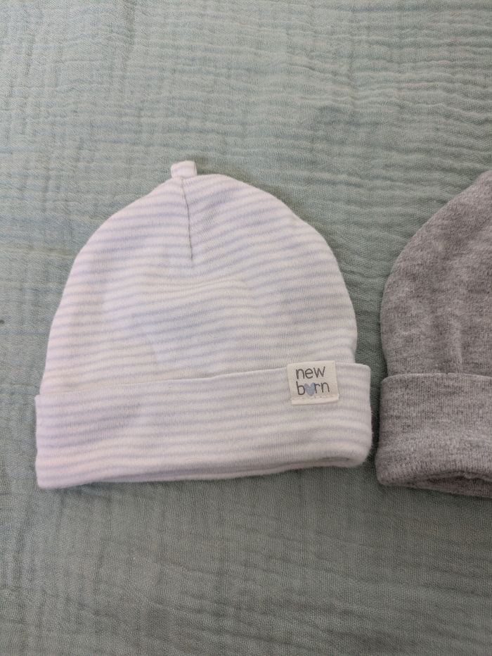 Bonnets de naissance - photo numéro 2