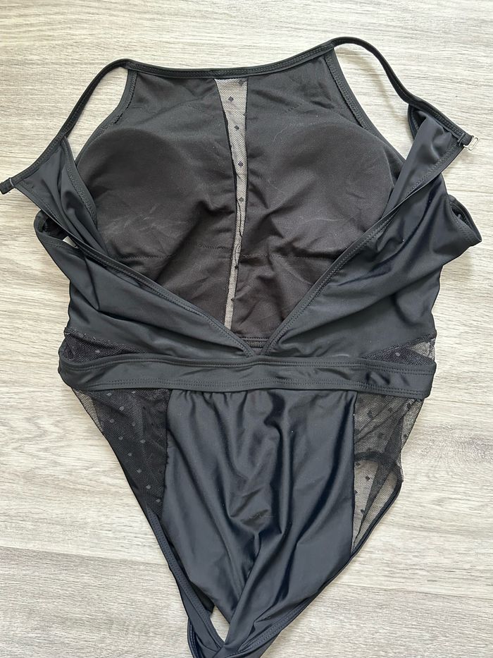 Maillot de bain une pièce dentelle plumetis noir T40 L - photo numéro 7