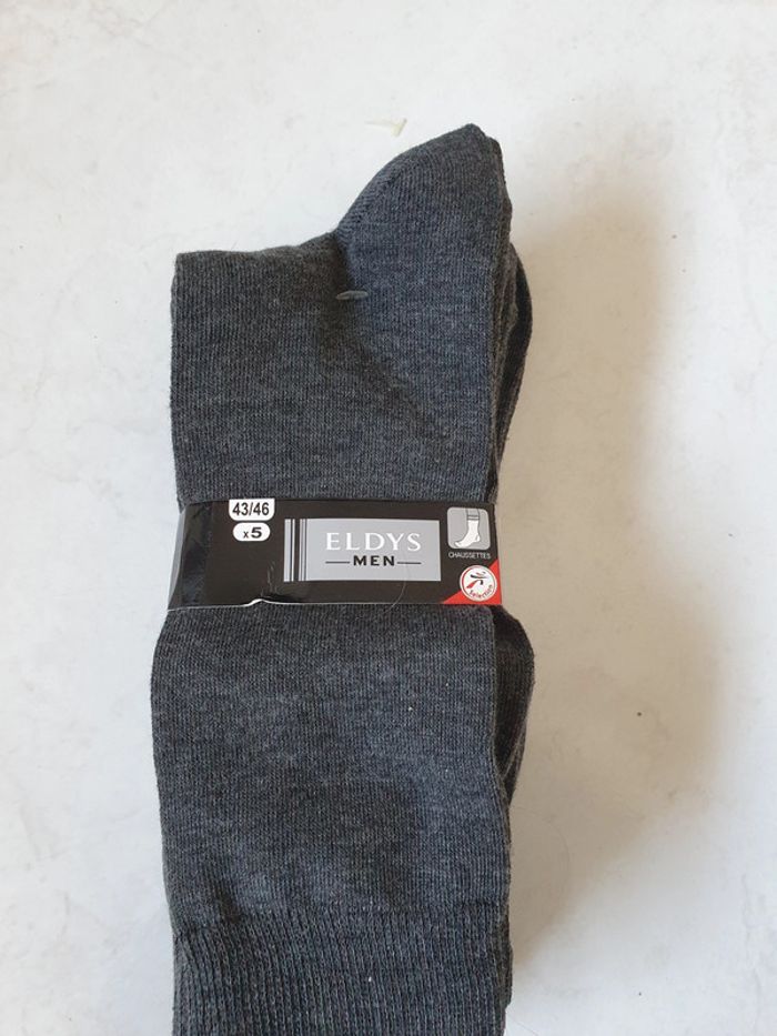 Lot 5 paire de Chaussettes homme 43/46 Neuf HIZ - photo numéro 2