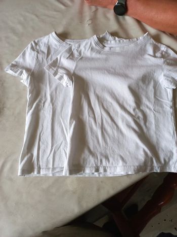 Lot de 2 maillot taille 6 ans
