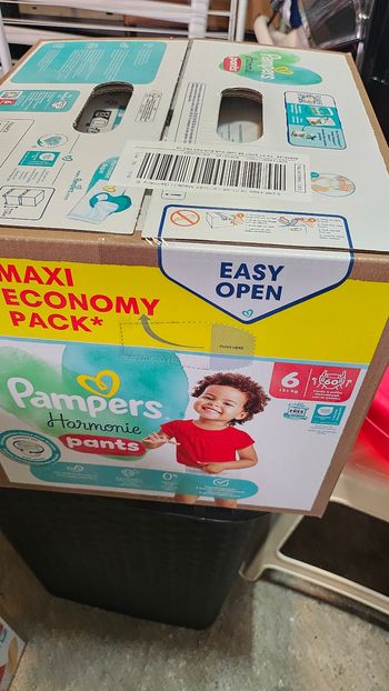 Couches pampers harmonie pants taille 6