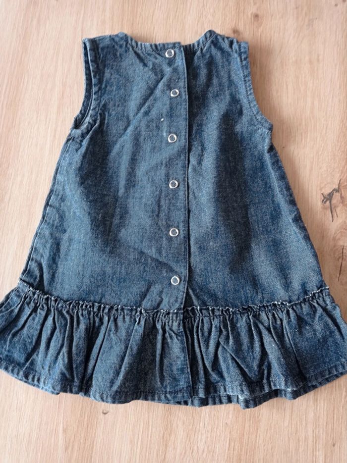 Robe taille 6 mois - photo numéro 2