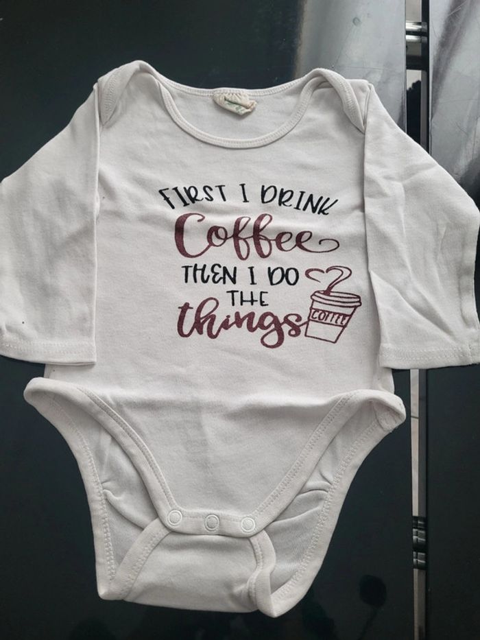 Lot de 2 bodies ergee 2 ans - photo numéro 4