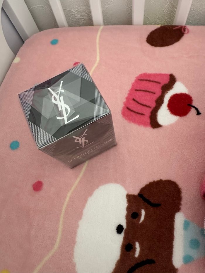 Parfum la nuit - photo numéro 2