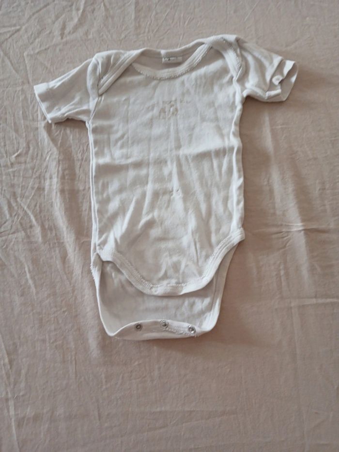 Body manches courtes mixte 3 mois - photo numéro 2