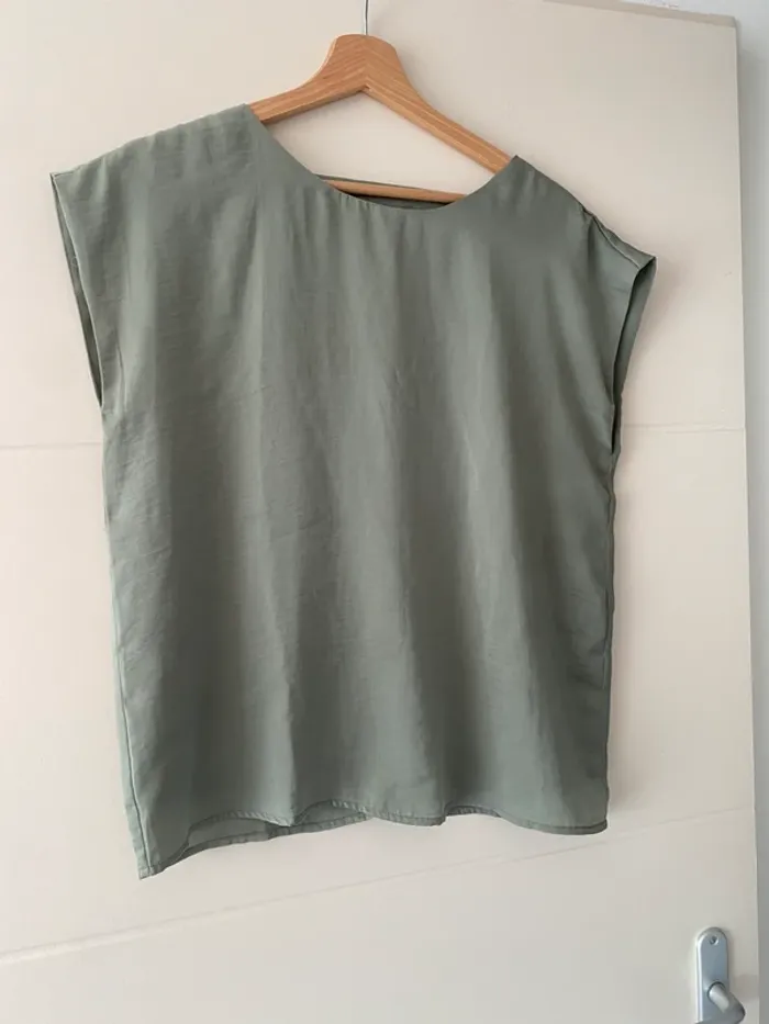 Blouse satinée vert d’eau Forever 21 - Taille S