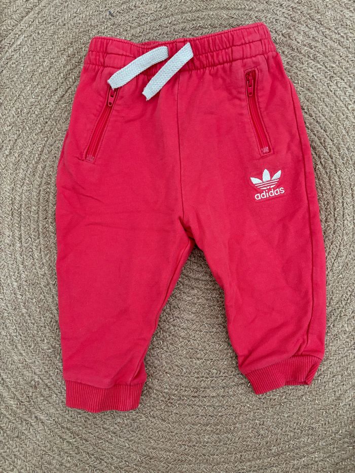 Jogging adidas