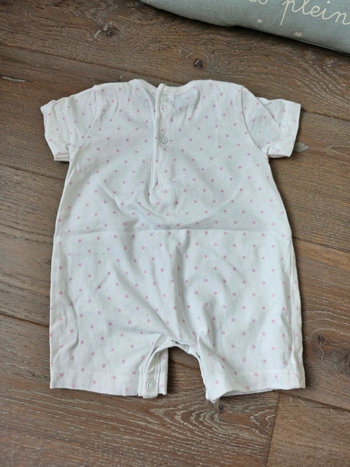 Lot 3 pyjamas 1 mois - photo numéro 6