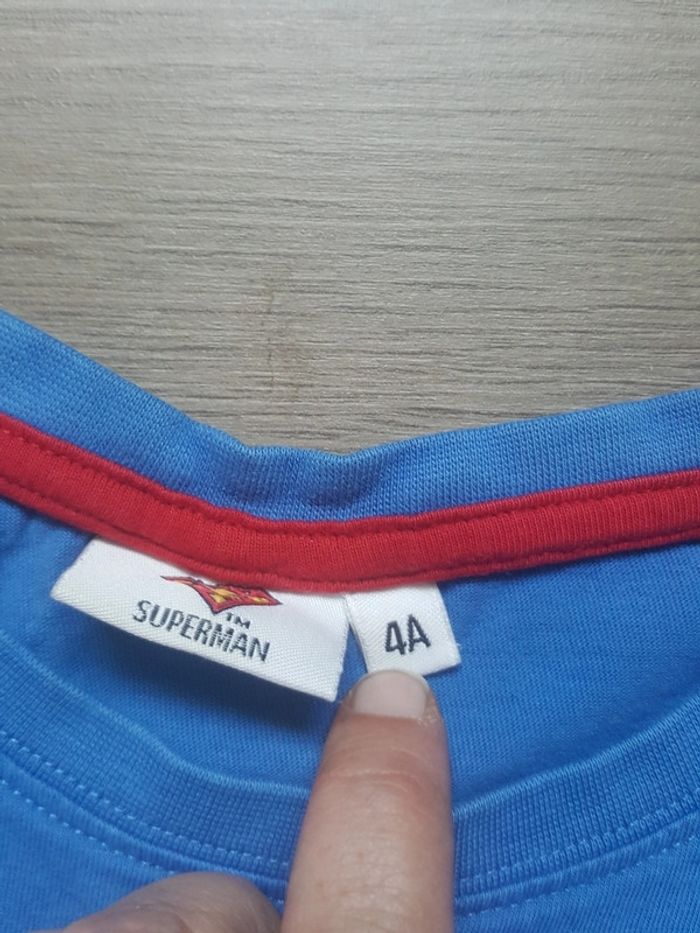 T-shirt manches courtes taille 4 ans - photo numéro 2