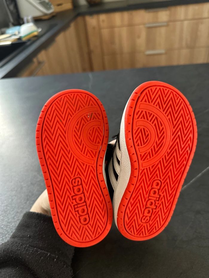 Chaussures adidas - photo numéro 5