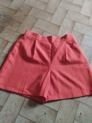 Shorts élastique femmes taille 36 bon état 3.80