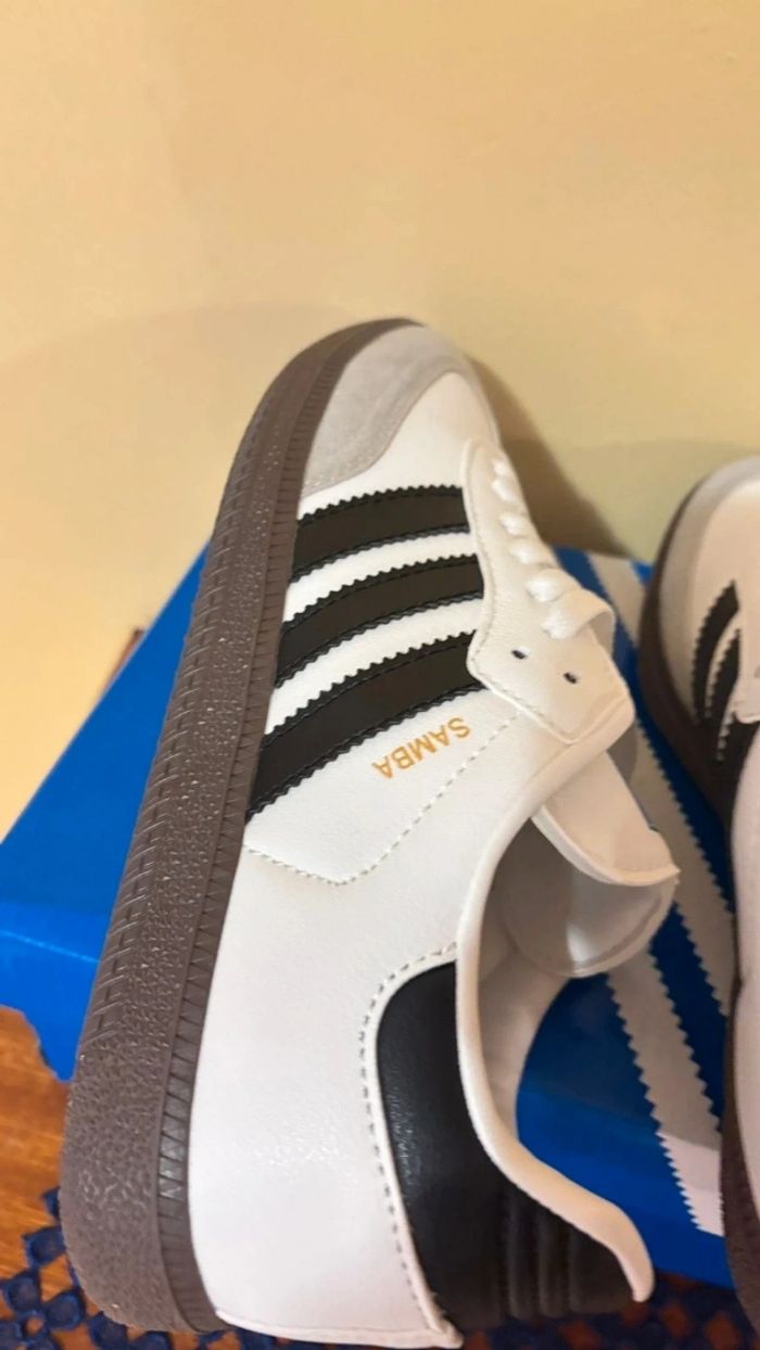 Originais Adidas Samba OG Blanc Taille 44 - photo numéro 7