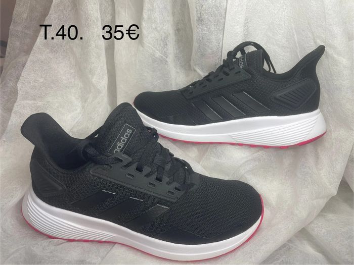 Baskets Adidas orholite femme t.40