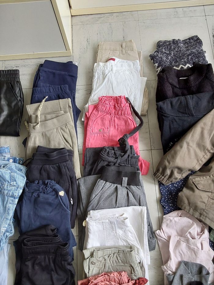 Lot de 60 vêtements divers fille 8/9 ans - photo numéro 3
