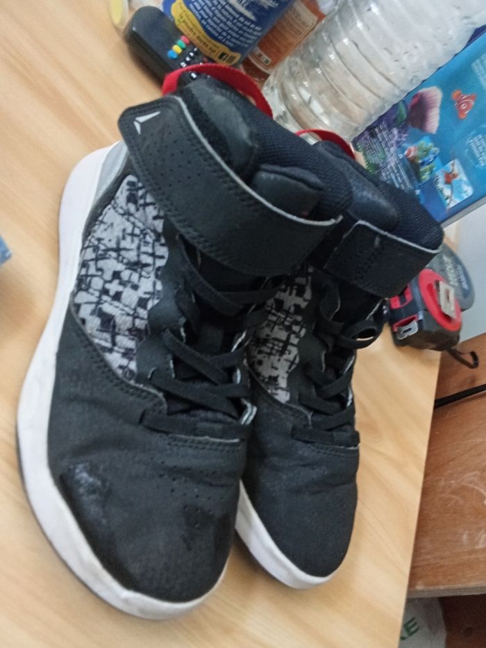 Basket de marque tarmack.pointure 34 - photo numéro 2