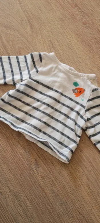 Pull fin manche longue 1 mois