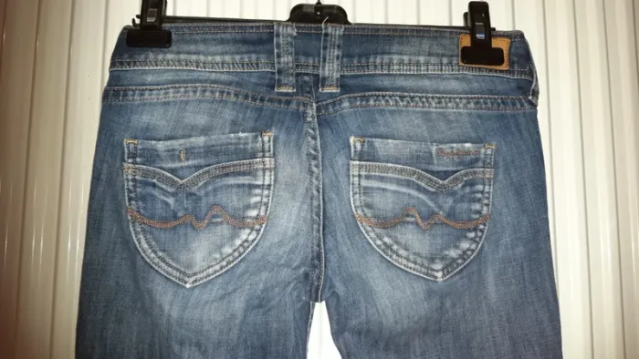 Jeans pépé taille 28/34 - photo numéro 4